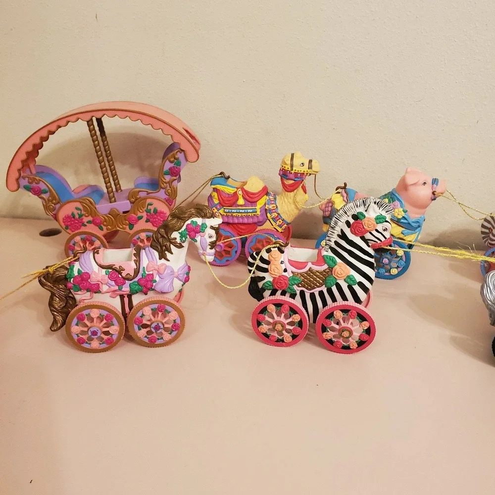 Kidkore 1998 Circus‎ Fair Tiger Pig Zebra Pull Toy Camel Horse Vintage Decor